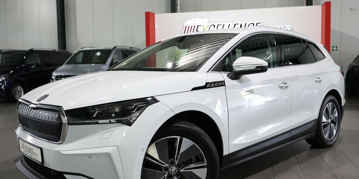 Skoda Enyaq IV 80 LOFT / LEDER, MATRIX-LED, WÄRMEPUMPE 99.000 km 29.444 &euro; Hamm 59077