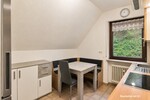 Ihr Deal: 3 Häuschen, 3 Garagen, bis zu 5 WE, davon nur 2 vermietet. HEIZUNG IST NEU! - Mehrfamilienhaus, Wohnhaus Schmitten | Angebot:26781264
