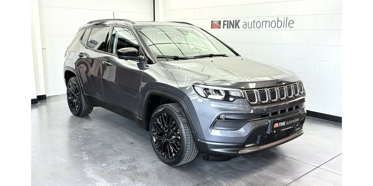 Jeep Compass Limited Plug-In 1.Hand 4WD FULL LED 360° 52.400 km 23.920 &euro; Lich 35423