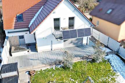 Haus zum Kaufen in Bernhardswald 659.000 € 157 m² 5 zimmer