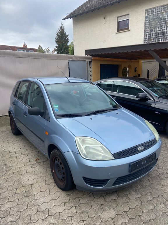 Ford Fiesta 110.000 km 2.250 € Wiesloch 69168