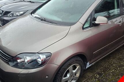 VW Golf 122.000 km 3.500 &euro; Randersacker 97236