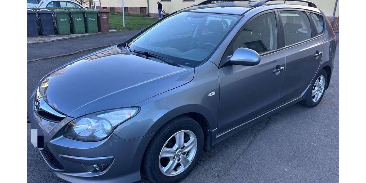 Hyundai i30 174.000 km 3.700 &euro; Kassel 34131