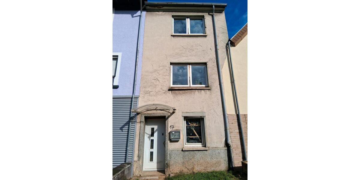 Reihenhaus Wadgassen - 3 Zimmer, 148 m&sup2;, 74.999&euro; | Angebot:27019165