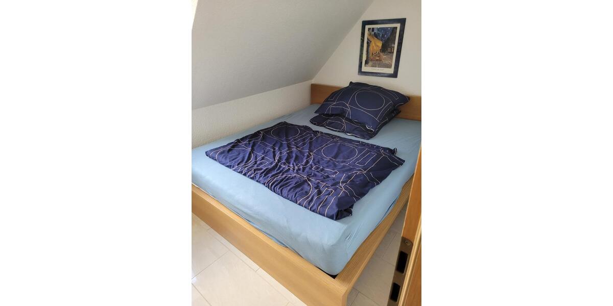 Dachgeschoßwohnung Duisburg Huckingen - 2.5 Zimmer, 50 m&sup2;, 115.000&euro; | Angebot:24755229