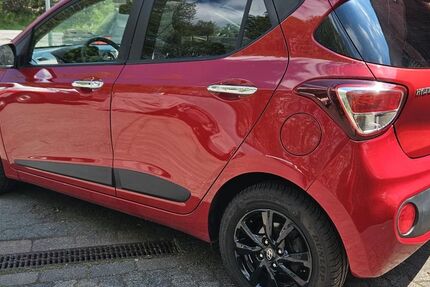 Hyundai i10 33.877 km 8.300 &euro; Erndtebrück 57339