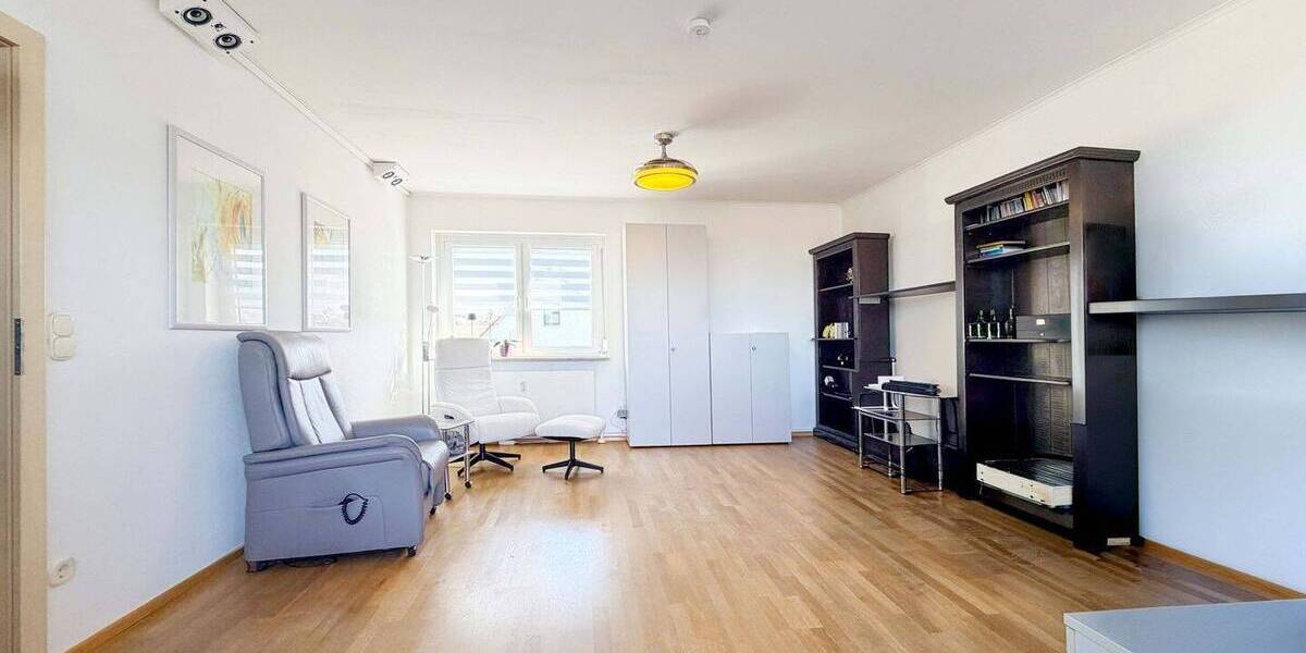 Etagenwohnung Neumarkt in der Oberpfalz Neumarkt - 2 Zimmer, 67 m&sup2;, 203.000&euro; | Angebot:26276728