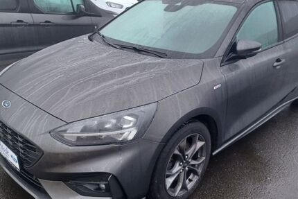 Ford Focus 93.500 km 14.650 &euro; Wiesau 95676