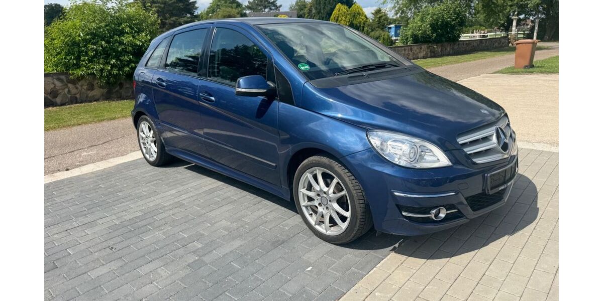Mercedes-Benz B 170 175.000 km 3.200 &euro; Drebber 49457