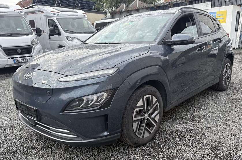 Hyundai KONA 28.500 km 18.500 € Mücke 35325