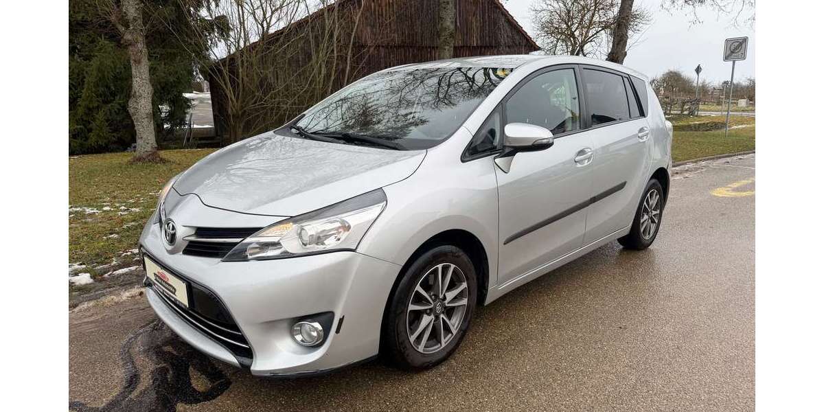 Toyota Verso 237.644 km 4.999 &euro; Külsheim/Hundheim 97900