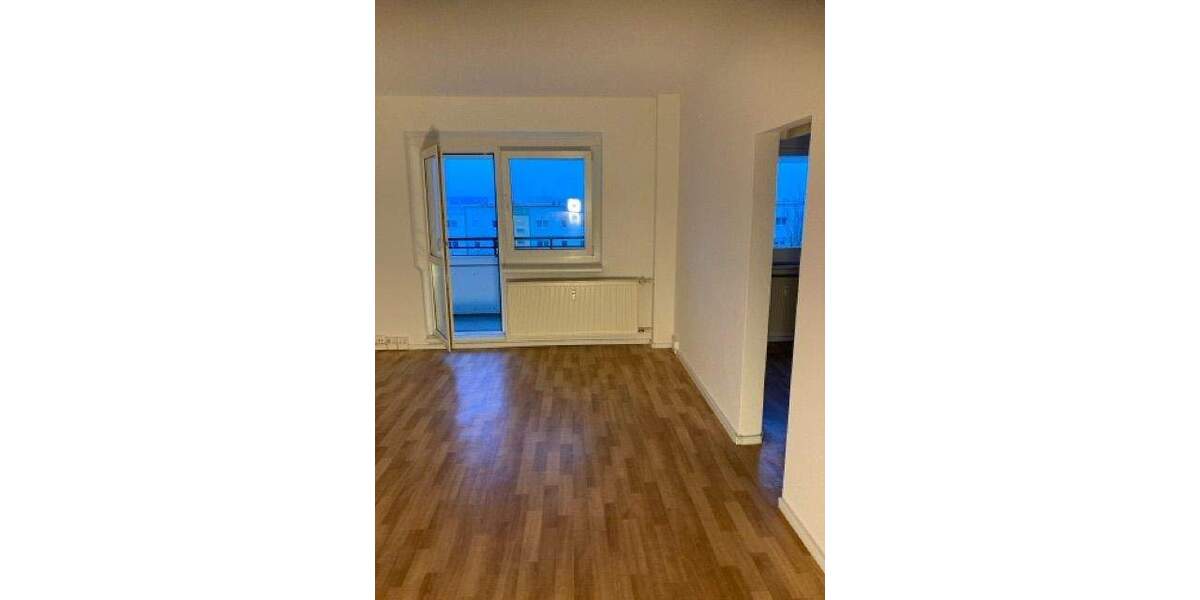 3- Zimmer Wohnung im 6. OG - ab sofort frei 3 zimmer