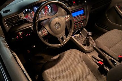 VW Jetta 189.238 km 2.990 &euro; Bielefeld 33611