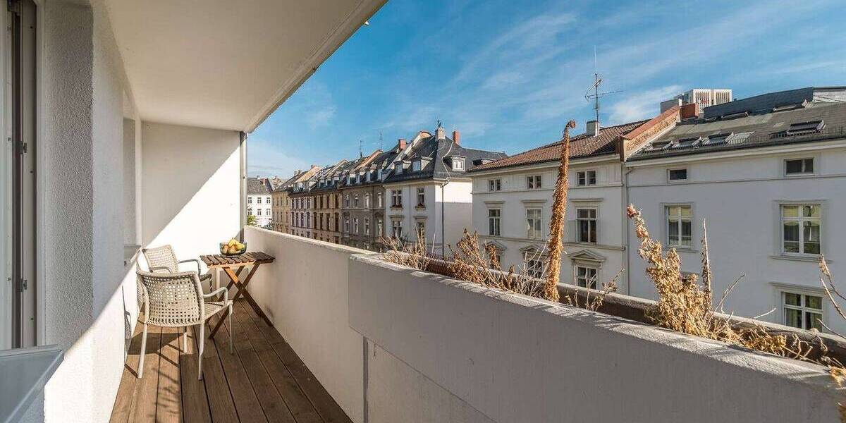 Etagenwohnung Frankfurt am Main Westend-Süd - 2 Zimmer, 46 m&sup2;, 1.810&euro; | Angebot:26824540
