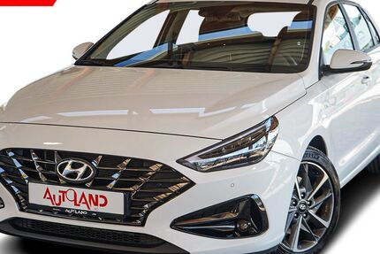 Hyundai i30 17.730 km 23.990 &euro; Hamburg 22761
