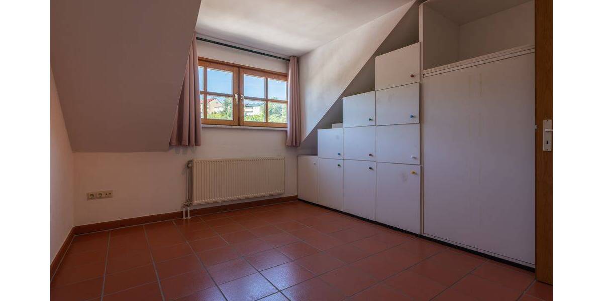 Etagenwohnung Passau Innstadt - 3 Zimmer, 67 m&sup2;, 168.000&euro; | Angebot:26876049