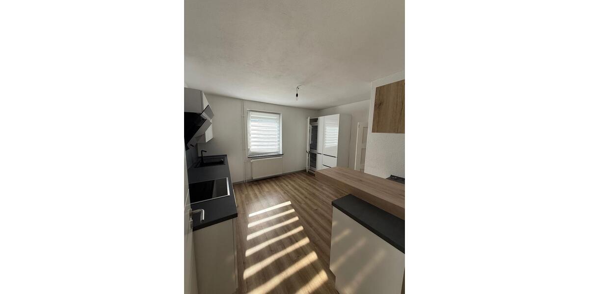 Einfamilienhaus Bebra - 5 Zimmer, 140 m&sup2;, 1.200&euro; | Angebot:26183188