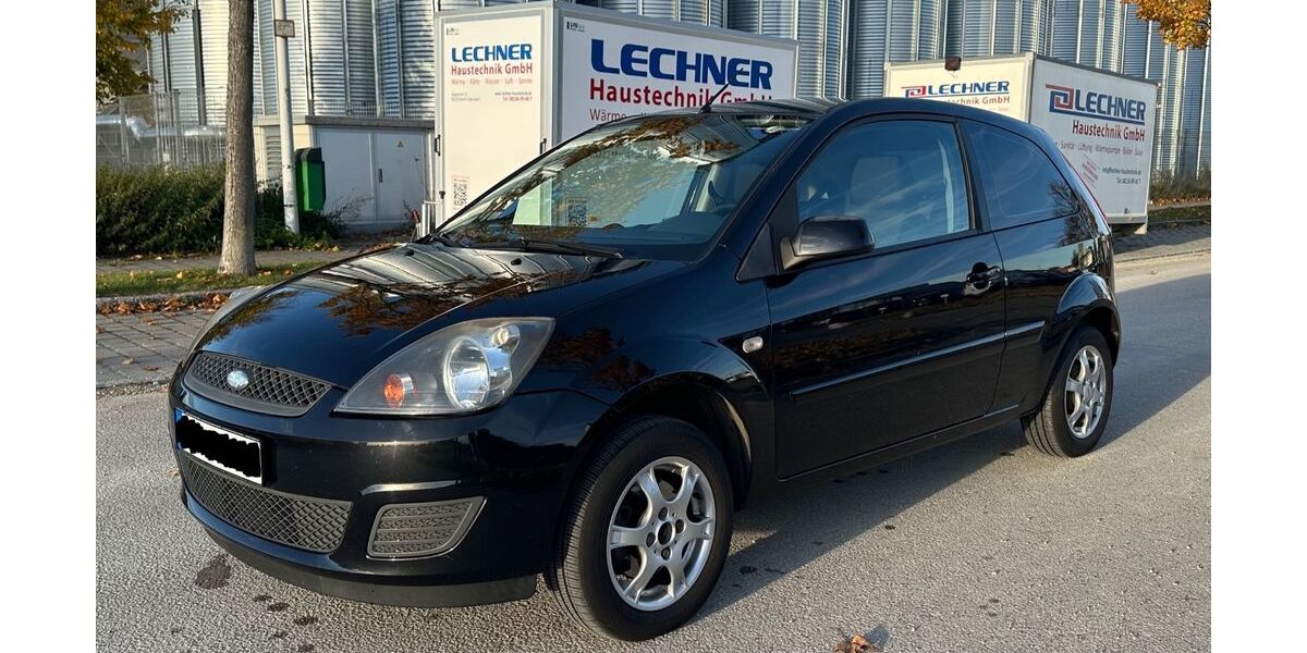 Ford Fiesta 132.000 km 2.990 € Röhrmoos 85244