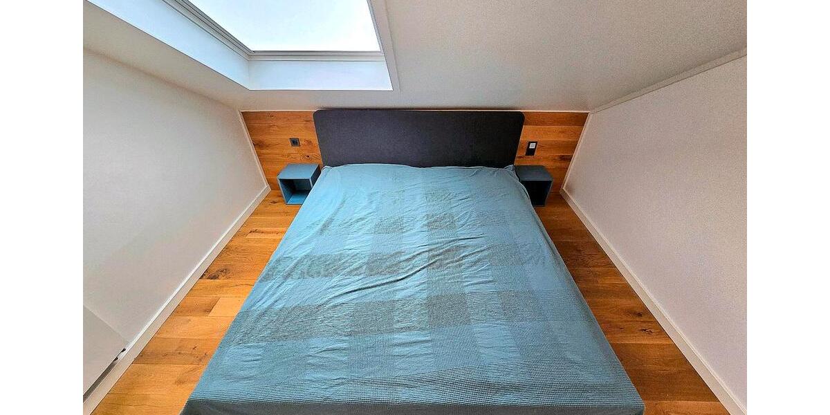 Dachgeschoßwohnung Erfurt Andreasvorstadt - 2 Zimmer, 65 m&sup2;, 1.200&euro; | Angebot:26339576