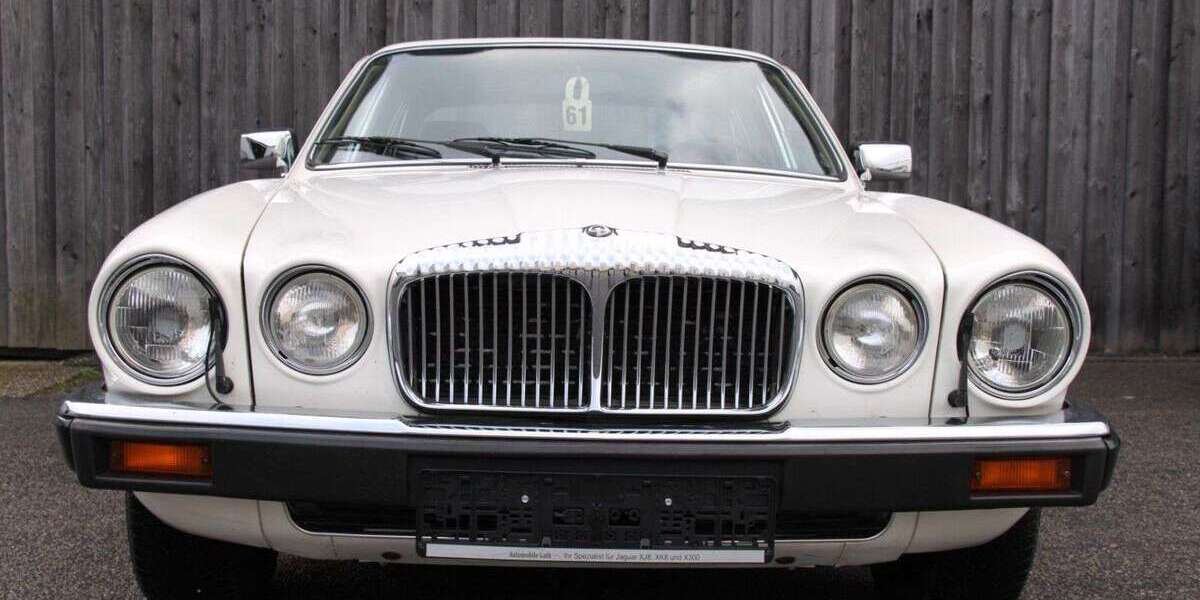 Jaguar Daimler 100.150 km 39.999 &euro; Heppenheim 64646