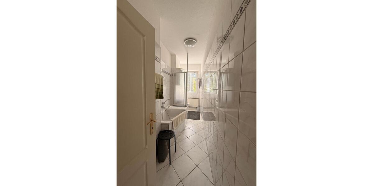 Etagenwohnung Erfurt Andreasvorstadt - 3 Zimmer, 91 m&sup2;, 800&euro; | Angebot:26398123
