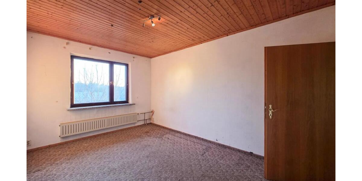 Einfamilienhaus in ruhiger Stadtrandlage von Gera – solides Haus mit Potenzial! *Provisionsfrei! - Einfamilienhaus Gera Leumnitz | Angebot:26376586