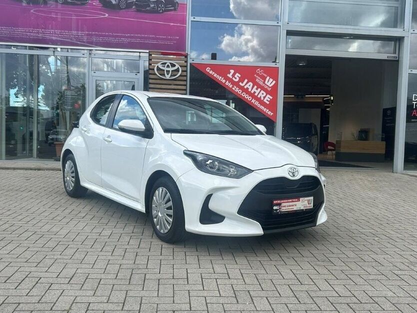 Yaris