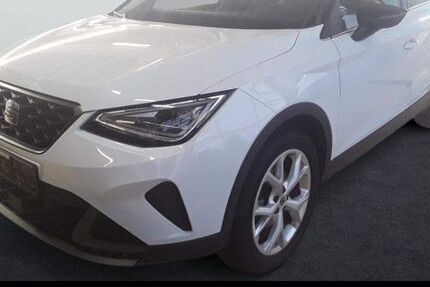 Seat Arona 26.350 km 25.930 &euro; Bad Mergentheim 97980