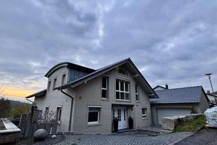 Haus zum Mieten in Neckarzimmern 2.800 € 315 m² 6 zimmer