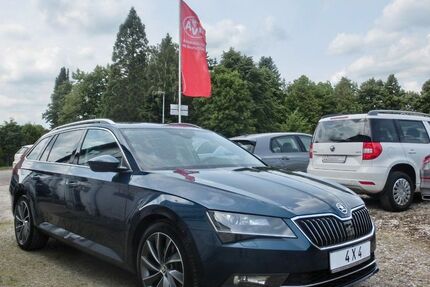 Skoda Superb 155.000 km 17.990 &euro; Schwerin-Warnitz /MV 19057