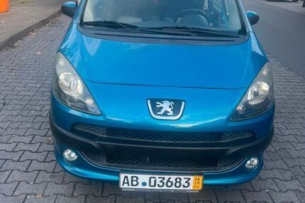 Peugeot 1007 170.000 km 2.190 € Tholey 66636