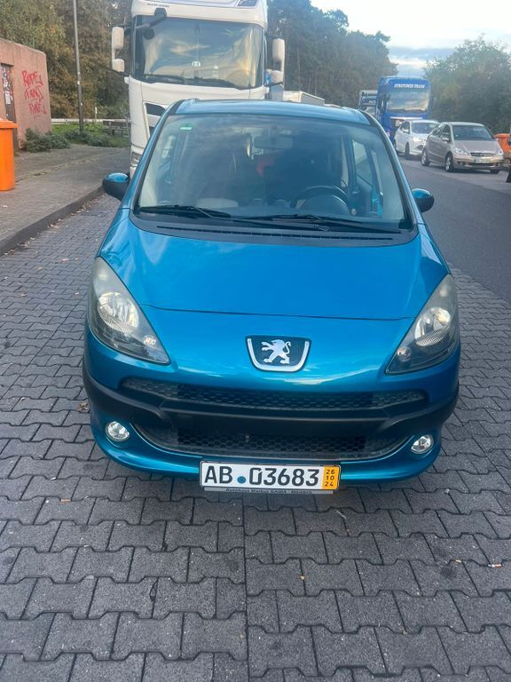 Peugeot 1007 170.000 km 2.190 € Tholey 66636
