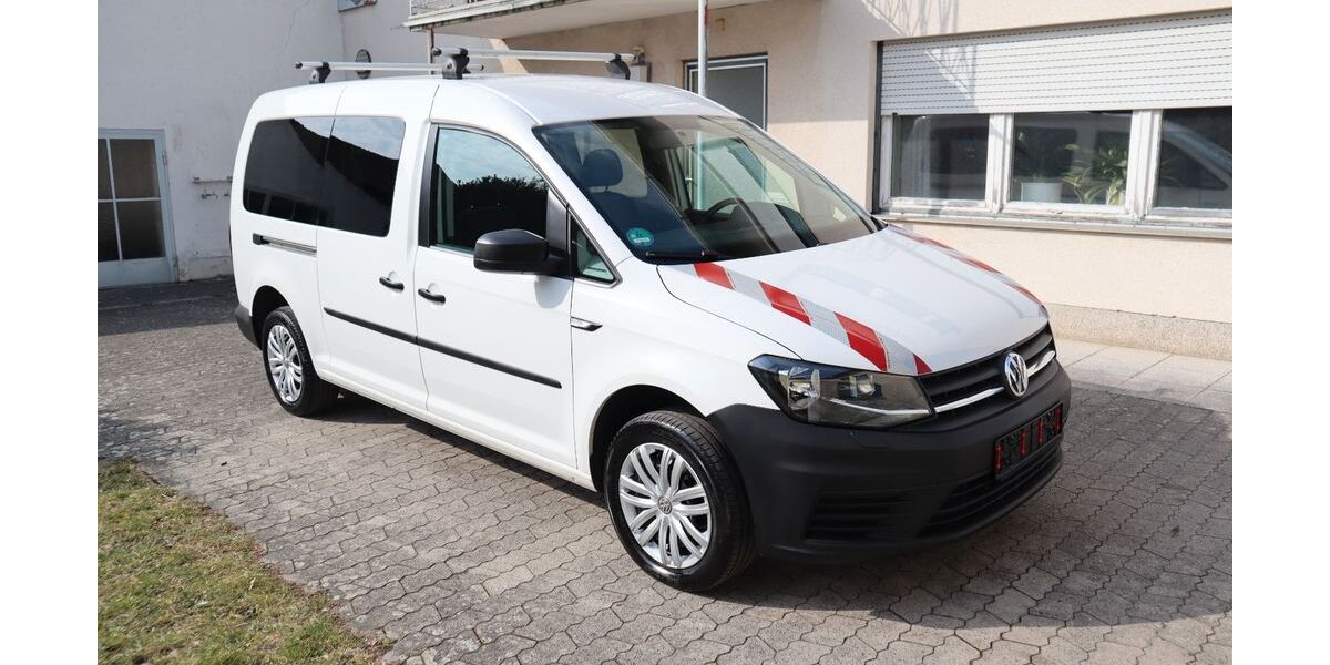 VW Caddy 88.845 km 20.390 &euro; Ganacker 94431