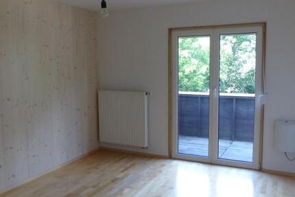 Wohnung Regensburg Ganghofersiedlung - 4 Zimmer, 79 m&sup2;, 1.225&euro; | Angebot:25915910