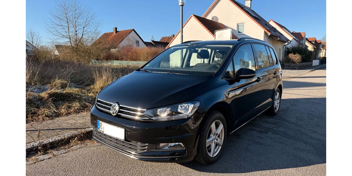 VW Touran 153.750 km 11.699 &euro; Regenstauf 93128
