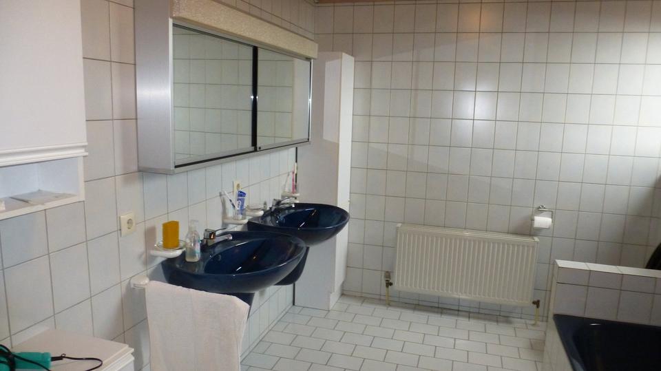 Einfamilienhaus Hüttlingen - 10 Zimmer, 255 m&sup2;, 720.000&euro; | Angebot:26835609