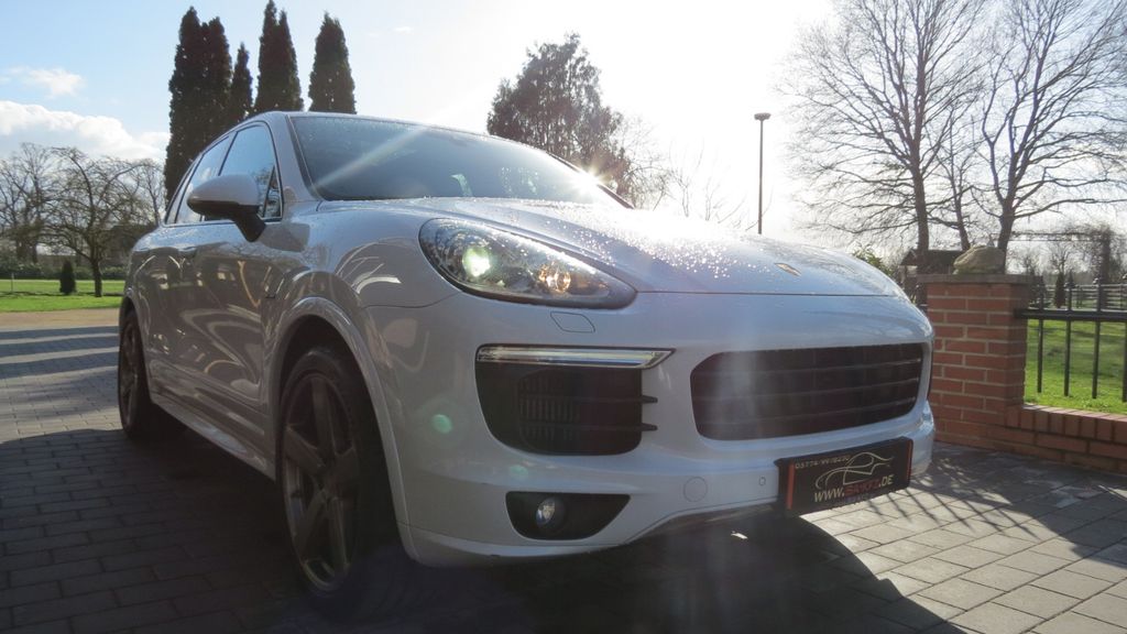 Porsche Cayenne 185.000 km 38.290 &euro; Wagenfeld 49419