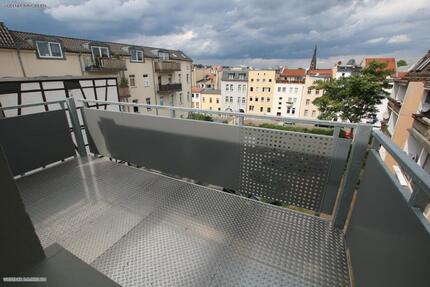 WOW! Hochwertige 4 Raum-Wohnung mit modernem Bad und großem Balkon! Die Wohnung zum Wohlfühlen. - Wohnung Gera Ostviertel | Angebot:26334831