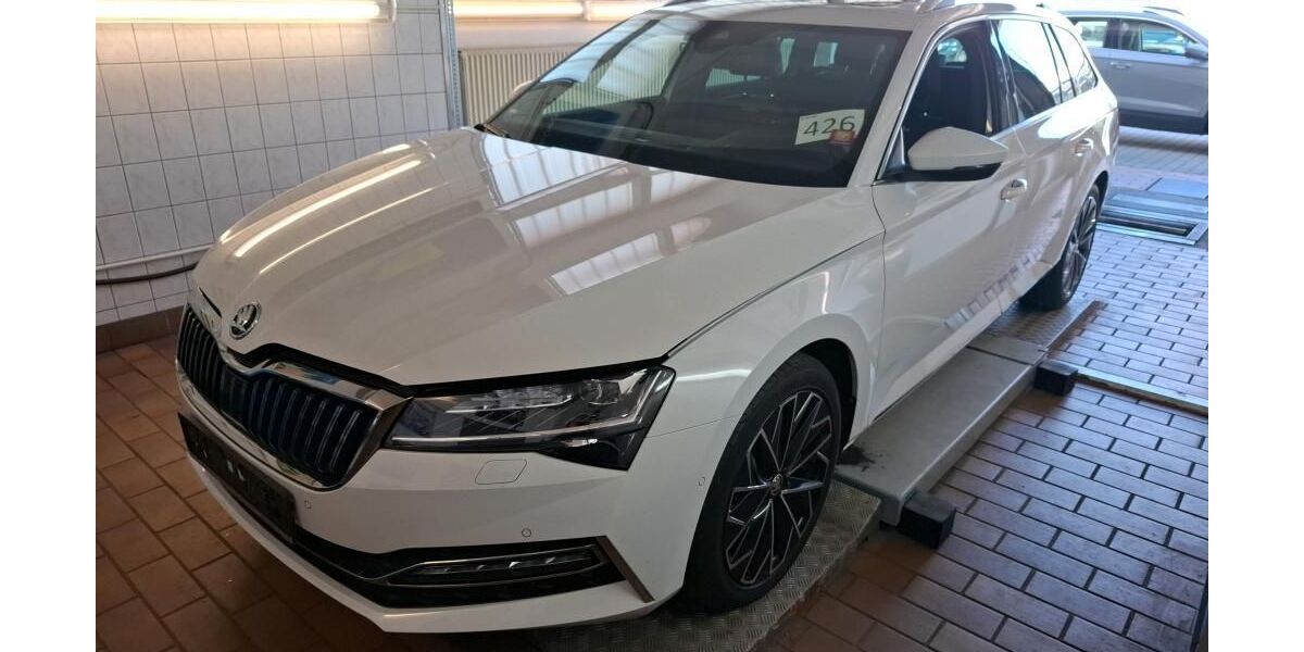Skoda Superb 73.598 km 27.673 &euro; Hamm 59067