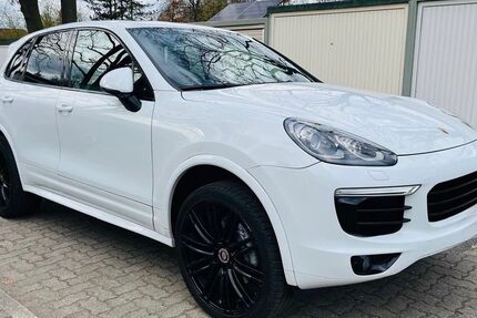 Porsche Cayenne 208.500 km 31.500 &euro; Hamburg 22179