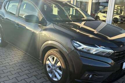Dacia Sandero 44.250 km 10.790 &euro; Dippoldiswalde 01744