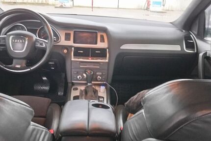 Audi Q7 271.252 km 12.200 &euro; Salzgitter 38259