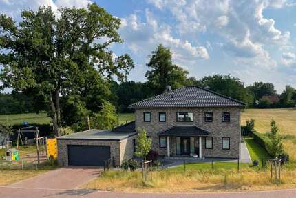 Haus Lilienthal - 6.5 Zimmer, 221 m&sup2;, 938.000&euro; | Angebot:27019442