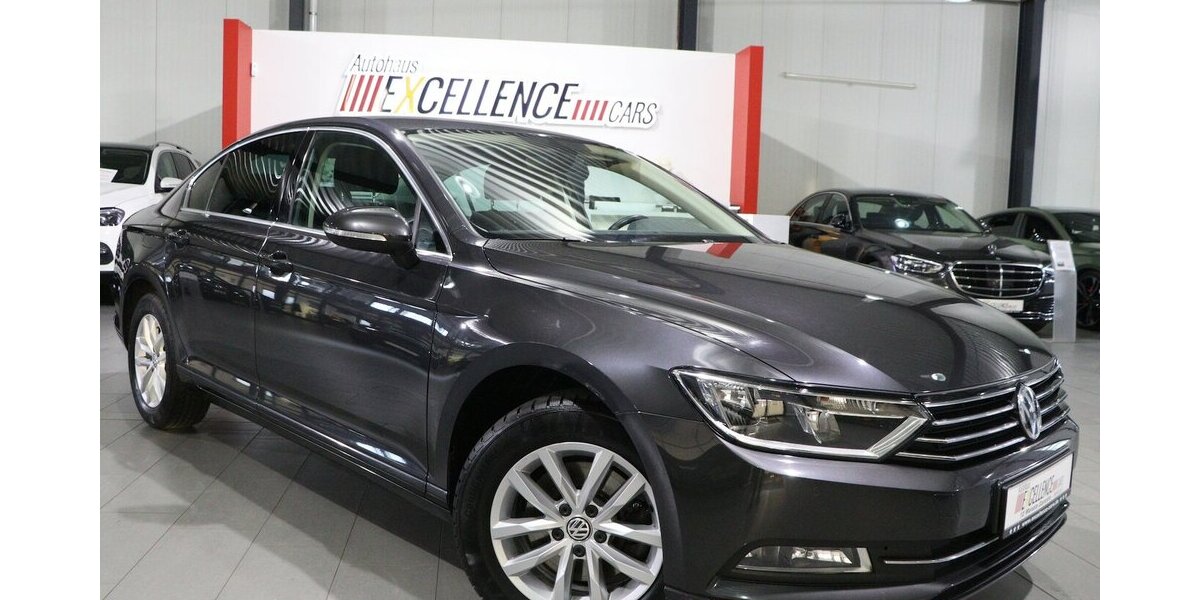 VW Passat 1.4 TSI Comfortline NAVI-DM+APPLE+ANDROID 159.000 km 11.888 &euro; Hamm 59077