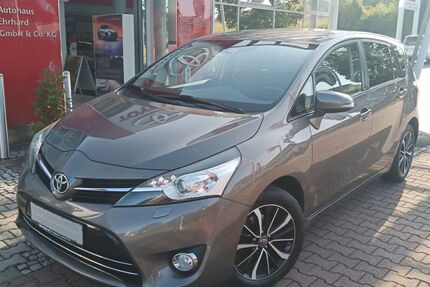 Toyota Verso 171.000 km 9.990 &euro; Brensbach 64395