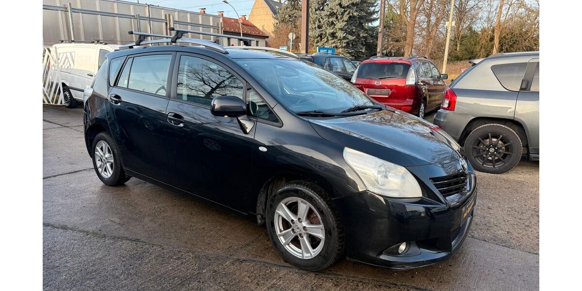 Toyota Verso 158.302 km 5.300 &euro; Berlin 13127