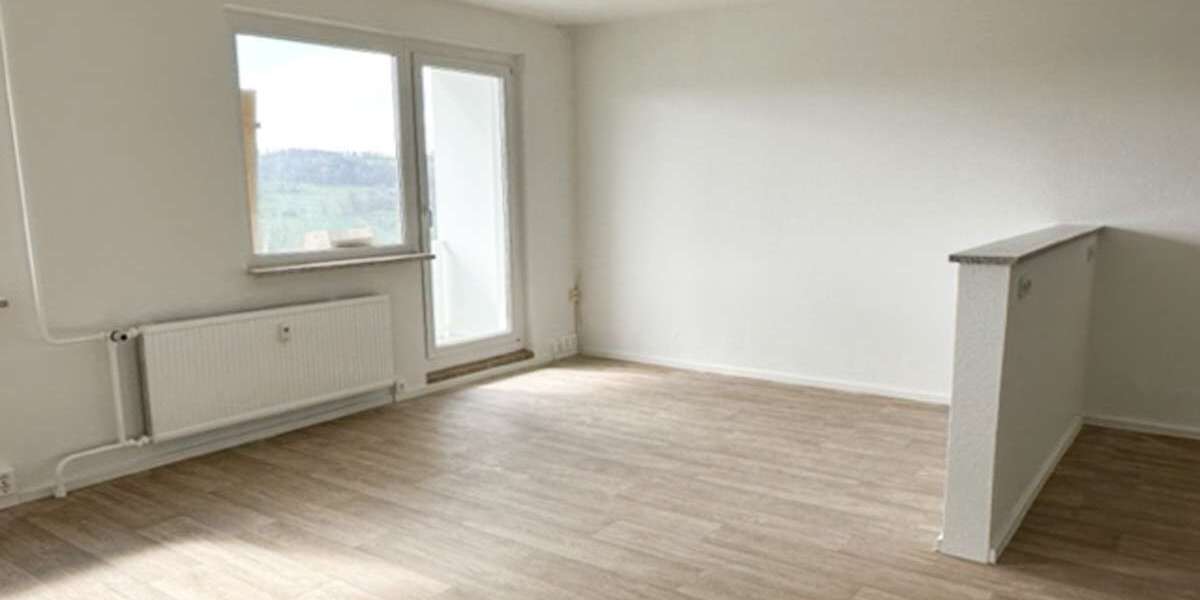 Etagenwohnung Annaberg-Buchholz Buchholz - 3 Zimmer, 68 m&sup2;, 374&euro; | Angebot:26889996