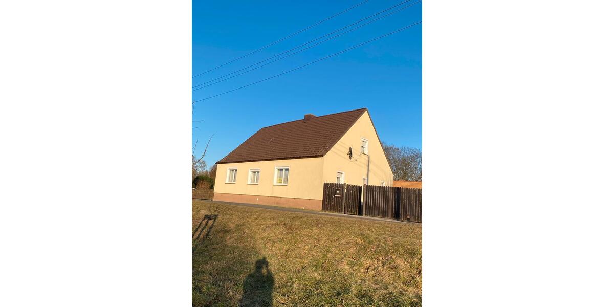 Einfamilienhaus Bad Freienwalde (Oder) - 4 Zimmer, 120 m&sup2;, 125.000&euro; | Angebot:26130314