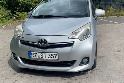 Toyota Verso-S