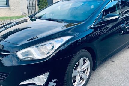 Hyundai i40 259.000 km 4.199 € Hilden 40723